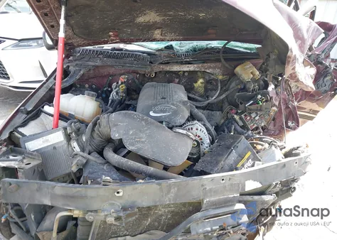 2002 Chevrolet Silverado 1500 Ls из США, поврежденный, VIN 2GCEC19V121175205